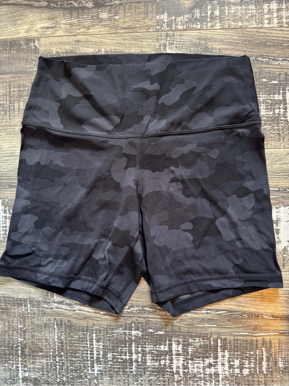 Lululemon align shorts